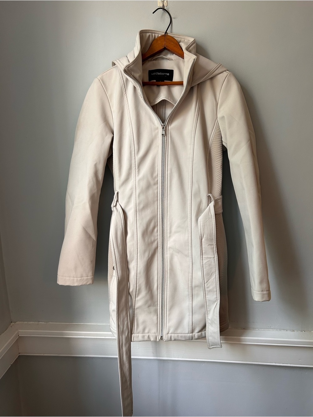 Liz Claiborne Water Resistant Belted/Hooded / Trench Coat- Stone Color Small
